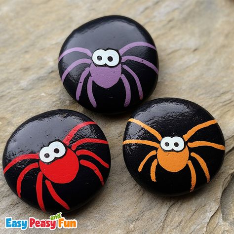 Spider painted rocks Rock Painting Spider, Halloween Rock Painting Ideas Easy, Halloween Rock Painting Ideas, Halloween Rock Painting, Yarn Monsters, Bunny Coloring, Creative Kids Crafts, Charlotte's Web, Halloween Rocks