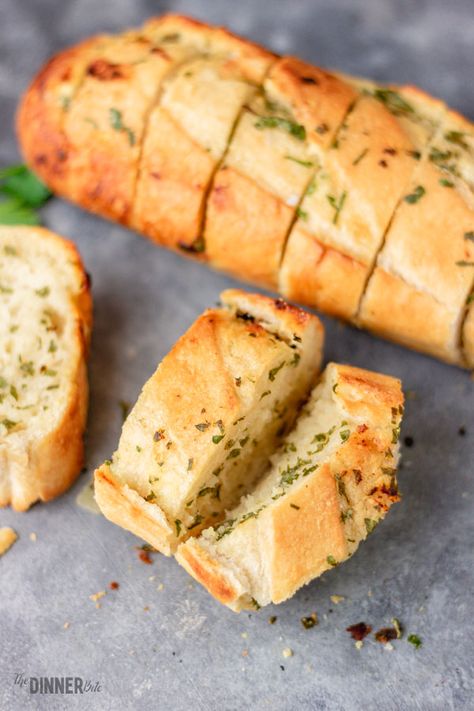 Baguette Garlic Bread Bread Baguette Recipes, Recipe With Baguette, French Baquette Ideas, What To Make With A Baguette, What To Eat With Baguette, What To Make With Baguette Bread, Easy Garlic Bread Recipe Simple, Baquette Bread Recipe, What To Do With A Baguette