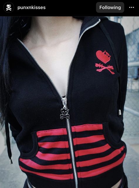 Embroidered Skull, Slim Cardigan, Outfits 2000s, Scene Outfits, Scene Fashion, Emo Outfits, Red Outfit, Jacket Pattern, Hooded Sweater