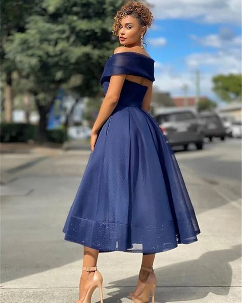 Women's Swing Dress Midi Dress Blue Blushing Pink Red Sleeveless Solid Color Mesh Patchwork Spring Summer Off Shoulder Party Elegant Casual Party Slim 2021 S M L XL 2021 - £ 32.33 Red Green Dress, Tea Length Prom Dress, Tea Length Tulle, Ladies Cut, A Line Cocktail Dress, Clothing Shopping, Prom Dresses With Pockets, Clothing Female, Cocktail Dress Vintage