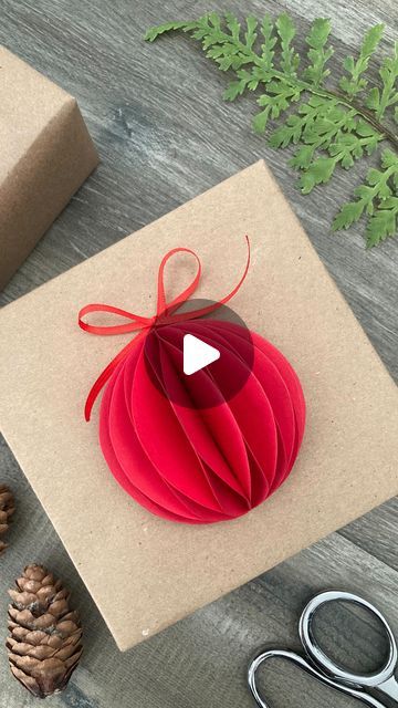 Gift Wrapping Love on Instagram: "Full Video: 6 Easy Gift Topper Ideas | Gift Wrapping | Paper Craft Ideas ➥ https://youtu.be/7lv7yyc99gs ❤️ Link to video above. Please copy and paste or follow link in bio to the Gift Wrapping Love YouTube library. Happy Crafting! . . . #paperart #christmas #christmascrafts #christmas2023 #christmasdiy #giftwrapping #giftwrappingideas #papercrafts #gifttoppers #giftpackaging #paperornaments #honeycombornaments #diyornaments" Christmas Paper Gift Ideas, Cricut Gift Topper, Paper Gift Toppers Diy, Diy Gift Toppers Christmas, Gift Topper Ideas, Christmas Gift Toppers, Gift Toppers Diy, How To Make A Bag Out Of Wrapping Paper, Diy Paper Baubles Christmas