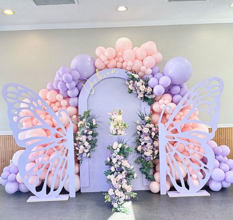 Event Planning Poster, Butterfly Backdrop, Butterflies Diy, Butterfly Balloon, Butterfly 1st Birthday, 5th Birthday Girls, Butterfly Balloons, Fairy Garden Birthday Party, Garden Baby Showers