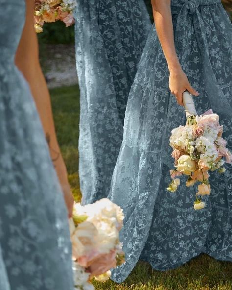 Vintage Theme Bridesmaid Dresses, Bridesmaid Aesthetic Blue, Vintage Blue Bridesmaid Dresses, Dusty Blue Vintage Wedding, Dusty Blue Wedding Aesthetic, Blue Flower Bridesmaid Dresses, Something Blue Ideas The Bride, Wedding Aesthetic Blue, Blue Wedding Aesthetic