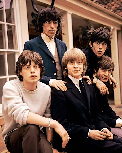 The Rolling Stones, 1964/65--front: Mick Jagger, Brian Jones, Charlie Watts; back: Bill Wyman, Keith Richards Melanie Hamrick, Bill Wyman, Like A Rolling Stone, Georgia May Jagger, Brian Jones, Charlie Watts, British Invasion, Musica Rock, Mötley Crüe