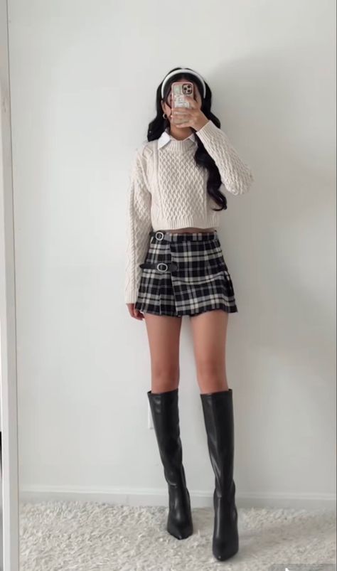 Prep Outfits Aesthetic, Preppy Style Inspiration, Tiktok Outfits Aesthetic, Preppy Fashion Outfits, Preppy Rich Girl Outfits, Pretty Preppy Outfits, Preppy Edgy Outfits, Winter Fancy Outfits, Style Inspiration Preppy