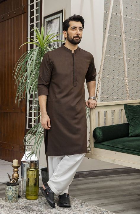 Brown Kurta For Men, Men Kurta Designs Style, Pajama Ideas, Kurta Designs Men's, Mens Ethnic Wear, Man Dress Design, Couples Dp, Indian Wedding Clothes For Men, Boys Kurta Design