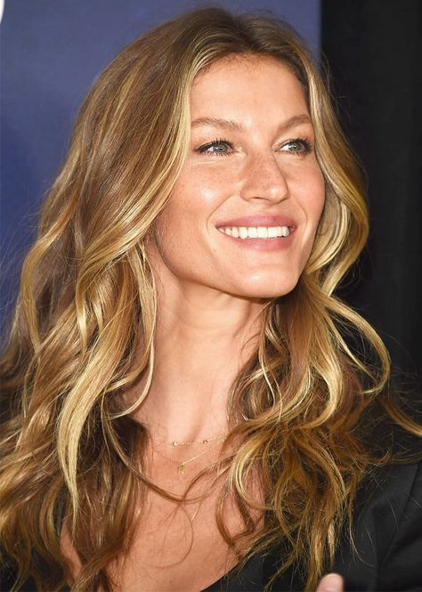 Gisele Hair, Gisele Bundchen Hair, Hair Color 2017, Gisele Bündchen, Gisele Bundchen, Hair Color Balayage, Cool Hair Color, Pinterest Account, Hair Color Trends