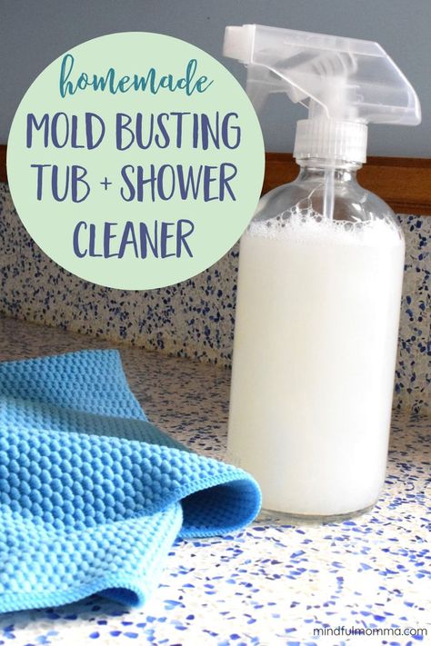 Mold Cleaner, Plastik Recycling, Homemade Toilet Cleaner, Clean Baking Pans, Cleaning Mold, Cleaning Painted Walls, Tub Tile, Deep Cleaning Tips, Cleaning Spray