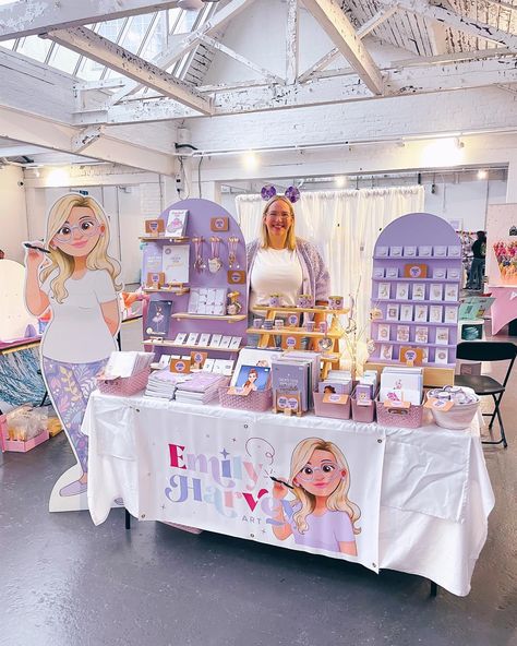 I’m so excited to say I will be back at The Magical Market in Birmingham this November! 😍 I’m also excited to say this years event will be over 2 days and I will be there for both days! 🫶 Make sure you follow @the.magical.market to grab your tickets when they go on sale. I can’t wait to meet you all 💜 Pop Up Event Display, Small Market Stall Ideas, Festival Set Up, Craft Market Table, Booth Set Up, Bazaar Booth Ideas, Market Display Ideas, Party Boutique, Art Fair Booth