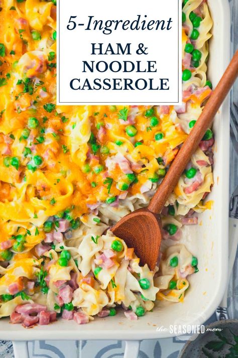 Ritz Cracker Topping, Ham And Noodle Casserole, Ham Casserole Recipes, Cream Of Onion Soup, Ham Pasta, Noodle Casserole Recipes, Ham Casserole, Ritz Cracker, Leftover Ham Recipes