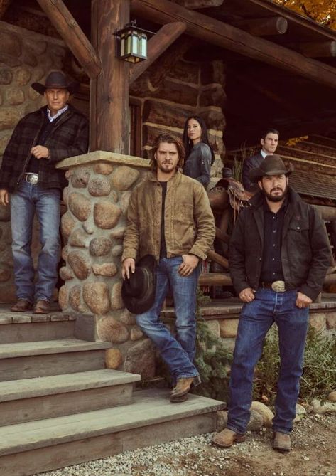 Yellowstone Cast, Yellowstone Merchandise, Yellowstone Outfits, Yellowstone Series, Luke Grimes, Kelly Reilly, Cole Hauser, Dutton Ranch, Estilo Country