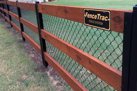 11 Backyard Fence Ideas [Beautiful Privacy For People, Pets, and Property] - Perimtec Hog Wire Fence Diy, Hog Wire Fence, Diy Backyard Fence, Fence Diy, Fence Options, Wood Fence Design, Pet Fence, Diy Fence, Building A Fence