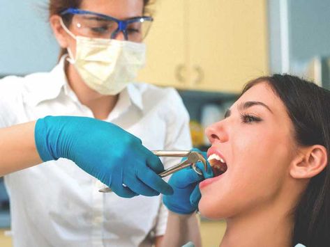 Impacted Wisdom Teeth, Tooth Extraction Healing, Female Dentist, Wisdom Tooth Extraction, Dental Surgeon, Tooth Removal, Tooth Extraction, Family Dentistry, Dental Surgery