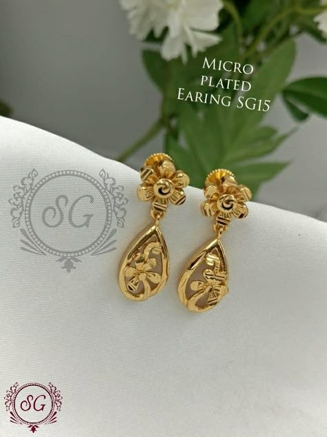 Fancy Gold Earrings Daily Wear, Daily Wear Gold Earrings Models, Ear Rings Gold Indian Daily Wear, Dailyware Earrings Gold, Daily Wear Earrings Gold Indian, Gold Earrings Designs For Daily Use, Daily Use Gold Earrings Indian, Latest Gold Earrings Designs, Gold Jwellary