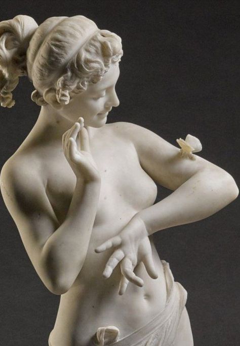 Guglielmo Pugi (Guglielmo Pugi, 1850-1915) “The Girl with the butterfly”, marble Back To University, Classic Sculpture, Greek Statues, Rennaissance Art, Shotting Photo, Greek Sculpture, Body Reference Poses, Human Poses Reference, Arte Inspo