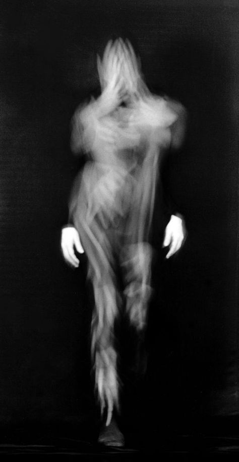 Distortion Photography, Movement Photography, Pinhole Photography, Blur Photography, Motion Photography, 타이포그래피 포스터 디자인, Experimental Photography, Multiple Exposure, Figure Photography