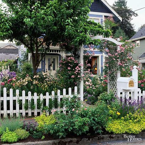 Tudor Cottage, Arbors Trellis, Arch Trellis, Garden Arbor, Garden Wallpaper, Cottage Interior, White Picket Fence, Have Inspiration, Front Yard Garden