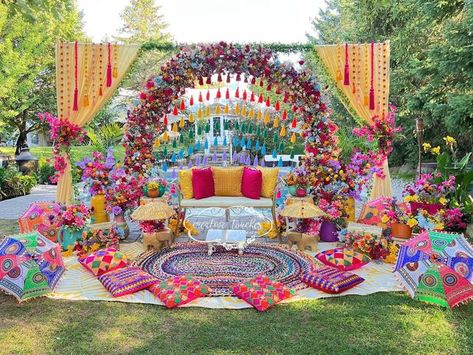 Rainbow Theme Wedding, Mehndi Stage Decor, Mehndi Decoration Ideas, Haldi Decoration Ideas, Haldi Ceremony Decorations, Indian Wedding Theme, Wedding Mehendi, Mehendi Decor Ideas, Mehendi Ceremony