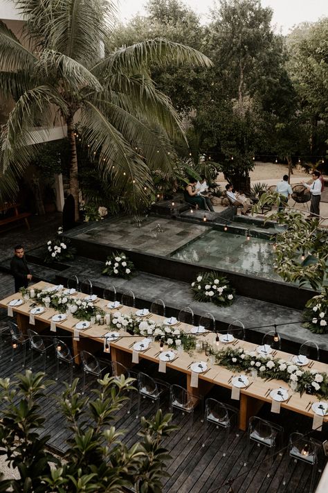 Mexico Wedding Decorations, Mexico Wedding Venue, Dreams Tulum, Jungle Wedding, Tropical Wedding Theme, Tulum Wedding, Cabo Weddings, Eclectic Modern, Moody Wedding