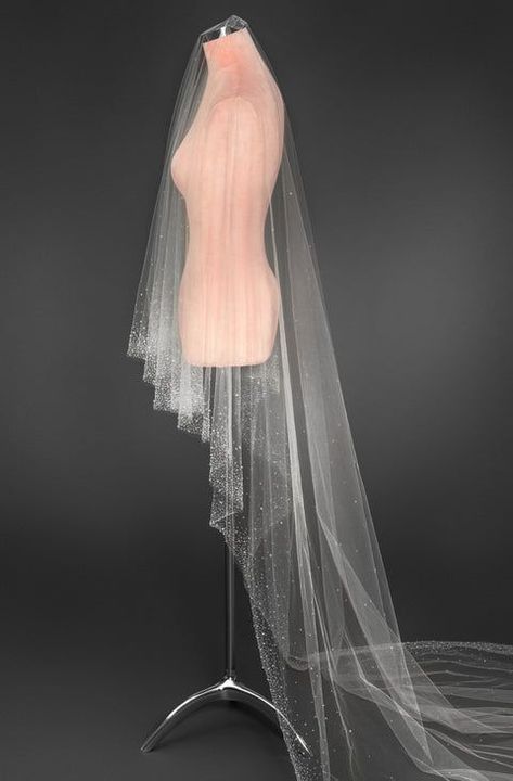 Diamond Wedding Veil, Wedding Veil Crystals, Satin Wedding Dress And Veil, Raindrop Wedding Veil, Long Veils Bridal Simple, Beaded Veil Wedding, Wedding Veil With Blusher, Veils Bridal Over Face, Unique Veils Wedding