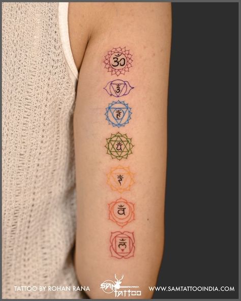 Seven Chakras Tattoo, Chakras Tattoo, Sam Tattoo, Geometric Tattoo Pattern, 50 Tattoo, Earthy Tattoos, Chakra Tattoo, Celestial Tattoo, Winning Tattoo