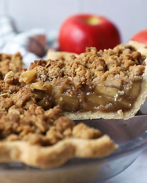 Apple Crumb Topping, Best Dutch Apple Pie, Homemade Dutch Apple Pie, Pie For Thanksgiving, Dutch Apple Pie Recipe, Apple Pie Recipe Homemade, Dutch Apple Pie, Dutch Apple, Ambitious Kitchen