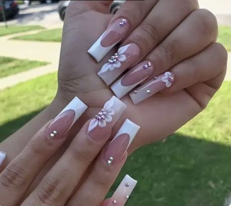 Quince Nails, Quinceanera Nails, Acrylic Nails Nude, White Acrylic Nails, Girly Acrylic Nails, Simple Acrylic Nails, Color Nails, Acrylic Nails Coffin Pink, Coffin Nails Long