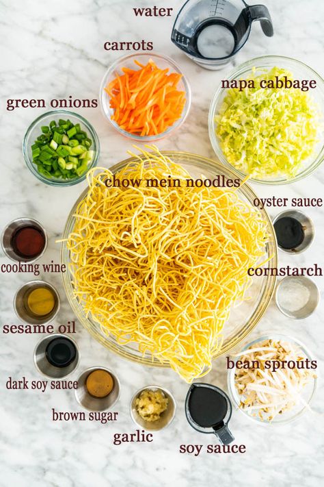 Thai Chow Mein Recipe, Noodles Healthy Recipes, Cabbage Dinners, Asian Banquet, Vegetable Chow Mein Recipe, Cooking Recipes Chicken, Garlic Chili Oil Noodles, Chili Oil Noodles, Noodles Healthy