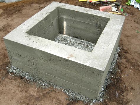 Get+instructions+and+watch+video+on+how+to+build+a+backyard+fire+pit+from+the+DIYNetwork.com+ Fire Pit Essentials, Concrete Fire Pit, Outside Fire Pits, Fire Pit Materials, Fire Pit Ring, Fire Pit Landscaping, Metal Fire Pit, Fire Pit Furniture, Square Fire Pit