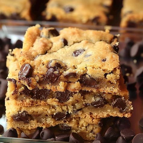 Lazy Chocolate Chip Cookie Bars Lazy Cookie Cake, Lazy Chocolate Chip Bars, Lazy Day Cookie Bars, Lazy Day Cookies, Lazy Cookie Bars, Lazy Chocolate Chip Cookie Bars, Bar Treats, Chocolate Cookie Bars, Cake Mix Cookie Bars