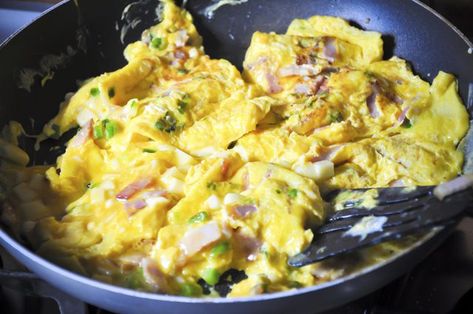 Eggs don't mix well with gallbladder conditions. Gallblatter Removal Diet, Diet For Gallbladder Sludge, Gallbladder Recipes Meals, Gall Bladder Diet Healthy Meals, Gallbladder Diet Breakfast, Gallbladder Diet Meal Plan, Gallbladder Foods To Eat, Breakfast For Gallbladder Issues, Gallbladder Sludge Diet