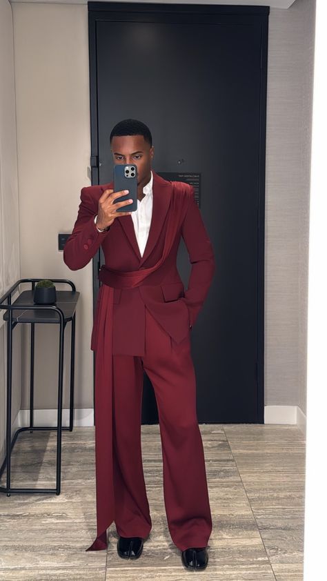 Winter Suit Men Outfit, Boys Prom Dress, Prom Outfits Not Dresses, Masquerade Ball Mens Outfit, Leader Outfit Male, Hollywood Semi Formal Outfit, Men’s Corset Outfit, Nye Dinner Party Outfit, Red Formal Wear Men