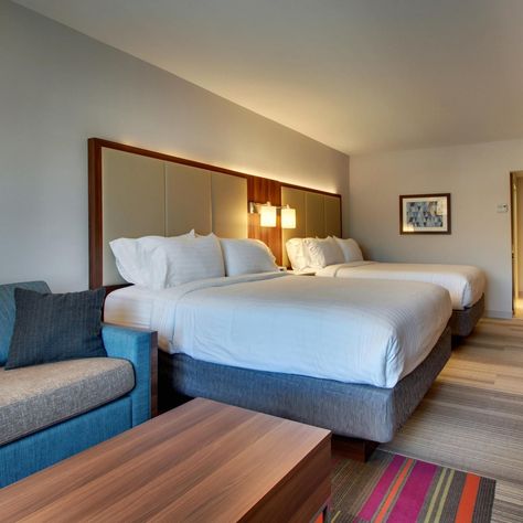 From locally-owned to the brands we love, consider #AlpineHelenGA's 1,300+ hotel rooms for your fall getaway! 🏨 📍: Valhalla Resort Hotel (688 Bahn Innsbruck) 📍: Holiday Inn Express and Suites (8100 S. Main St.) 📍: Fairfield Inn and Suites (8035 South Main St.) 📍: Hampton Inn (147 Unicoi St.) . . . #HelenGA #HelenGeorgia #ClevelandGA #SauteeGA #WhiteCountyGA #exploregeorgia #northgeorgia #northgeorgiamountains #wandernorthgeorgia #optoutside #travelsouthusa #travelsoutheast #roadsideamerica #... Helen Georgia, Holiday Inn Express, Inn Hotel, Fall Getaways, North Georgia Mountains, Hampton Inn, North Georgia, Travel South, Innsbruck