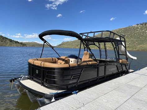 Pontune Boat, Electric Pontoon Boat, Pontoon Boat Ideas, Pontoon Boat With Slide, Curved Stairway, Floating Pontoon Dock, Pontoon Boat Party, Pontoon Party, Pontoon Boat Decals