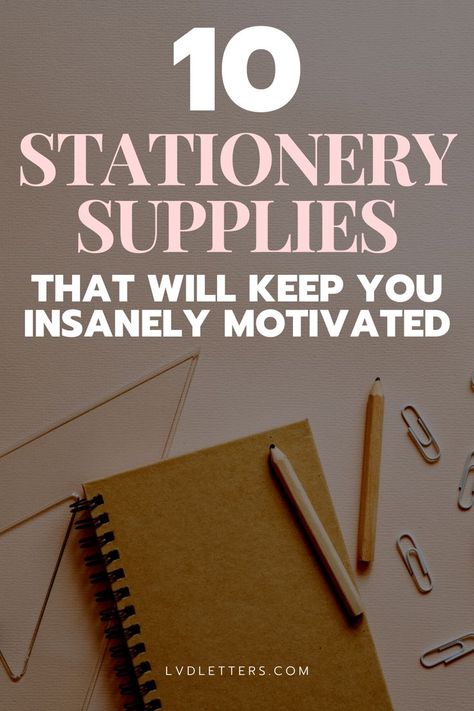 10 stationery supplies that will keep you insanely motivated. Picture of notebook, ruler, pencils, and paper clips sitting on college student's dorm room desk Essential Stationary For College, Stationery For College, Stationary For College Students, Important Stationary For Students, Aesthetic Cute Stationary, College Stationery Essentials, Study Tools Products, Stationary For College, Back To University Supplies