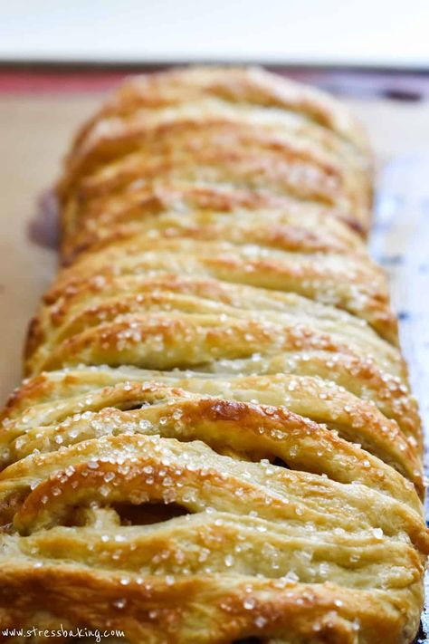 Deserts Using Apples, Strudel With Fried Apples Southern Living, Easy Dessert Recipes Puff Pastry, Apple Strudel Breakfast Bread, Austrian Apple Strudel Recipe, Strudel With Fried Apples, Apple Strudel Puff Pastry Pie Fillings, Apple Strudel Bread Recipe, Apple Strudel Filling Recipe