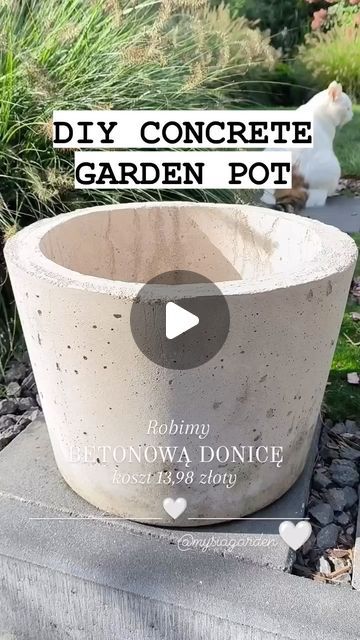 Casie’s Garden on Instagram: "Transform your garden with a touch of creativity! 🌿   This DIY concrete garden pot is both stylish and functional.   Remember to add drainage holes for healthy plant growth.   Let your green thumb shine! 🌱   #DIYProject #GardenDesign #SustainableLiving #OutdoorDecor  Shoutout to @mysiagarden for this great idea!  Make sure to follow 👆🏻👆🏻 for more great content and inspiration 🙌🏻" Concrete Bowl Planter, Making Concrete Pots, Diy Concrete Planters Mold, Concrete Vases Diy, Diy Garden Pots Ideas Planters, Diy Concrete Pots For Plants, Making Concrete Planters, Diy Concrete Flower Pots, Concrete Pots Diy Planters