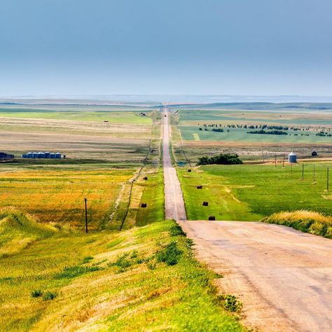 Instagramming Canada - Saskatchewan · Kenton de Jong Travel - Country Life http://kentondejong.com/blog/instagraming-canada-saskatchewan Country Life, Canada Saskatchewan, Calm Place, Saskatchewan Canada, Travel Pins, Landscape Photos, The East, My Home, Dream Life