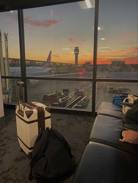 Aesthetic Travel Plane, Traveling Vibes Aesthetic, Traveling Airport Aesthetic, Airport Suitcase Photo, Travel Pic For Vision Board, Traveling With Train, Airport Morning Aesthetic, 2025 Inspo Pics, Airport Sunset Aesthetic