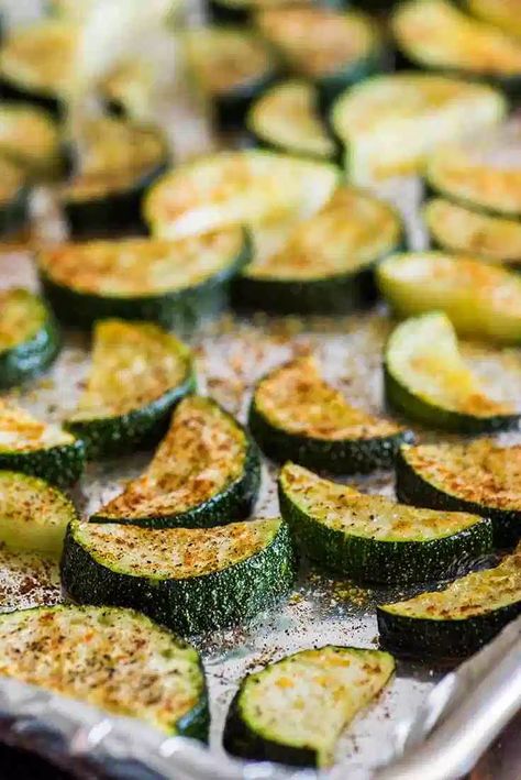 Incredibly easy, incredibly good Roasted Zucchini can be prepped in about 5 minutes and makes a perfect weeknight side dish. Baked Squash And Zucchini Recipes, Roasted Zucchini Recipes, Roasted Side Dishes, Roasted Zucchini And Squash, Oven Roasted Zucchini, Zucchini In The Oven, Zucchini Side Dishes, Yellow Squash Recipes, Easy Zucchini Recipes