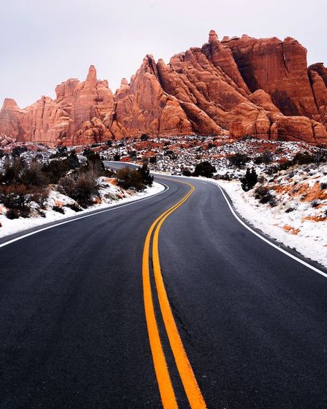 Marshall Cody on Instagram: "Winter bends from the Utah desert. Hope everyone travels safe and stays warm this holiday season! ❄🏜 • • • #utah #utahgram #utahisrad #utahphotographer #moab #arches #archesnationalpark #sonyalpha #explore #explorepage #exploremore #optoutside #earth #earthpix #earthfocus #earthcapture #earthoutdoors #earthofficial #yourshotphotographer #landscapelovers #landscapephotography #artofvisuals #roadtrip #roadphotography #desert #desertvibes #winter #winterwonderland #win Moab In Winter, Hiking List, Moab Arches, Utah Landscape, Utah Winter, Utah Desert, Aesthetic Places, Utah Mountains, Road Photography