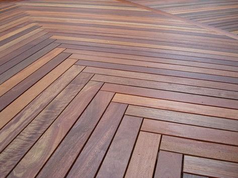 Herringbone Deck, Deck Patterns, Deck Building Plans, Laying Decking, Deck Flooring, Porch Floor, Deck Construction, Into The Wood, Timber Deck