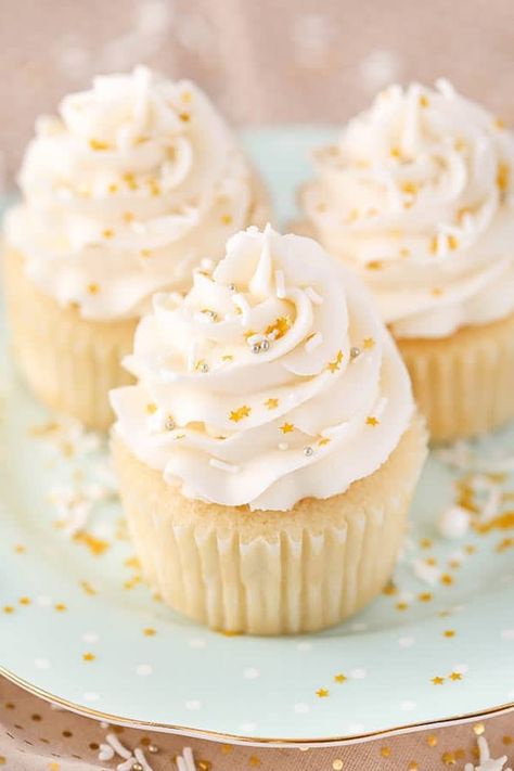 Vanilla Coconut Cupcakes, Vanilla Berry Cupcakes, 12 Vanilla Cupcakes Recipe, Vanilla Cupcakes With Cream Cheese Icing, Vanilla Bean Cupcake Recipe, Making Cupcakes Ahead Of Time, Dairy Free Vanilla Cupcakes, Small Cupcake Recipe, Vanilla Cupcake Recipe From Box Cake Mixes