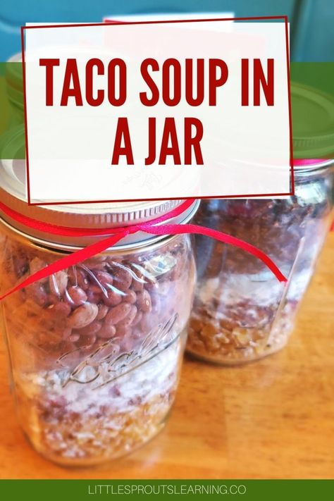 Taco Soup In A Jar Recipe Dry Mixes, Chili In A Jar Gift, Chili In A Jar, 3 Bean Chili In A Jar, Layered Soup Mix In A Jar, Soup Gifts In A Jar, Taco Soup In A Jar, Diy Dry Soup Mixes In A Jar, Baking In A Jar Gift