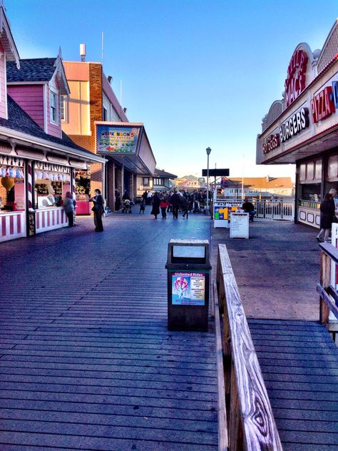 Jenkinson's Boardwalk, Point Pleasant Beach, NJ Point Pleasant Beach Nj Boardwalk, Point Pleasant Nj, Jenkinsons Boardwalk, Boardwalk Aesthetic, Jersey Drawing, Point Pleasant Beach Nj, Santa Cruz Beach Boardwalk, Cali Vibes, Ant Farm