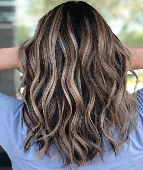 Brown Hair with Highlights and Lowlights Long Wavy Brown Hair, Highlights Brown Hair Balayage, Brown Hair With Highlights And Lowlights, Wavy Brown Hair, Balayage Hair Ideas, Hair Highlights And Lowlights, Brunette Hair With Highlights, 2023 Hair, Curls Hairstyles