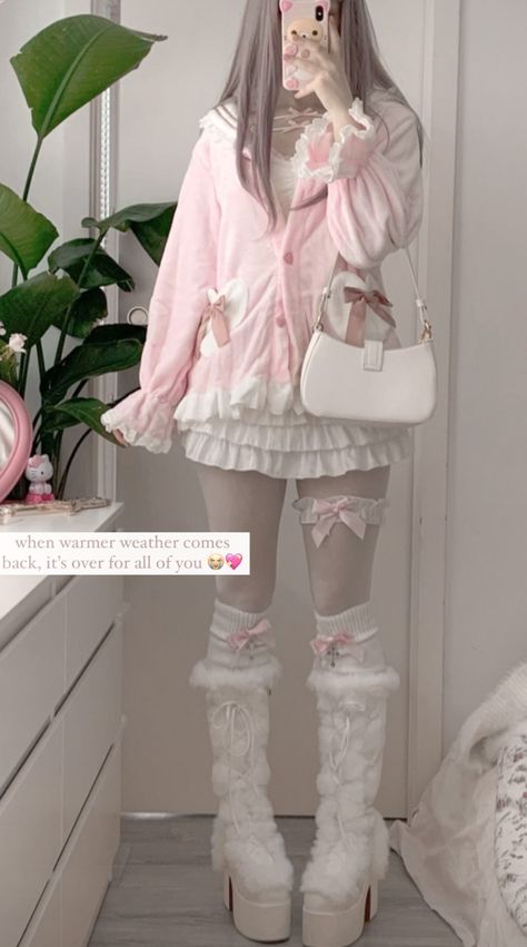 Aesthetic Clothes Pastel, Dollcore Outfits, Sanrio Outfits, Sanrio Clothes, Cute Pink Outfits, Kawaii Outfit Ideas, Fashion Staples, Fashion Forward Outfits, Pastel Outfit