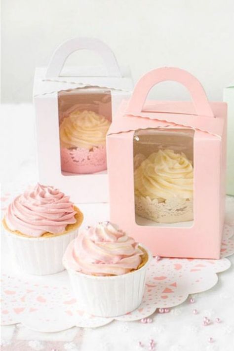 Instead of a birthday cake, serve your guest's individual cupcakes in boxes. See more party ideas and share yours at CatchMyParty.com #catchmyparty #partyideas Single Cupcake Boxes, Cupcake Accessories, Wedding Party Gift Bags, Cupcake Packaging, Paper Cake Box, Cupcake Container, White Cupcakes, Wedding Candy Boxes, Fairy Cake