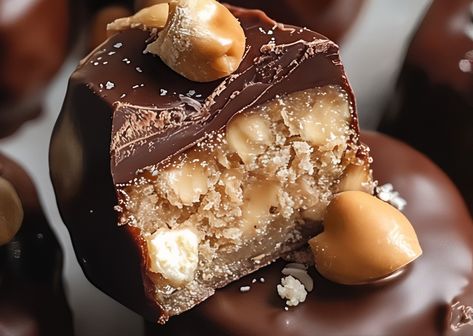 Healthy Snickers Bites (Easy No Bake) – Blended Bites Snickers Bites, Healthy Snickers, Easy No Bake, Treat Recipes, Energy Bites, Healthy Dessert, Treat Recipe, No Bake, Superfoods