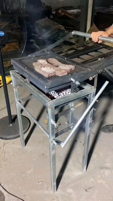 شواية فحم, Barbeque Design, Barbeque Grill Design, Iron Furniture Design, Machining Metal Projects, Barbecue Design, Diy Grill, Bbq Grill Design, Metal Fabrication Tools